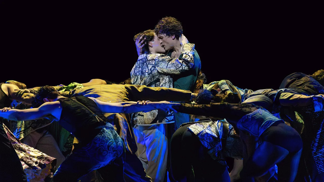 How “Oscar” Phases the Unhappy, Sordid Decline of Oscar Wilde