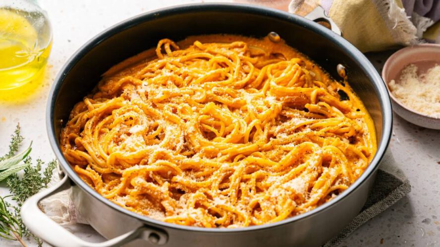 Creamy Pumpkin Pasta – {The Secret Ingredient Sauce!}