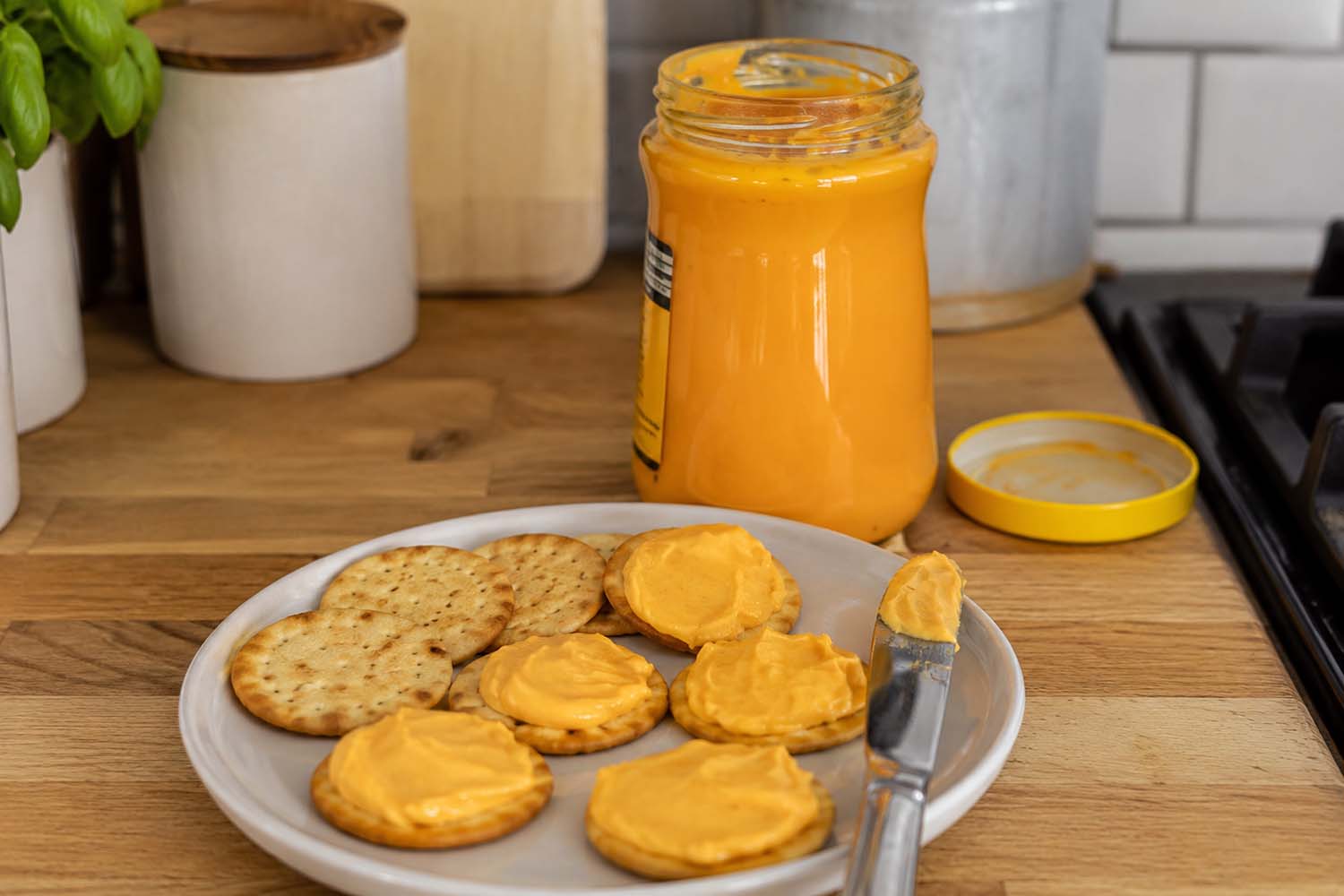 Does Cheez Whiz Go Dangerous or Expire? Get The Info