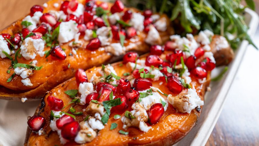 How Lengthy Ought to You Bake a Candy Potato? What Consultants Say