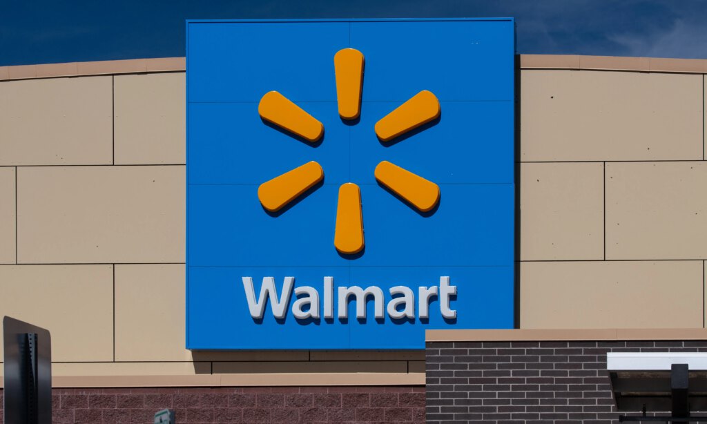  Potluck Food Poisoning Tennessee Walmart Distribution Center Employees