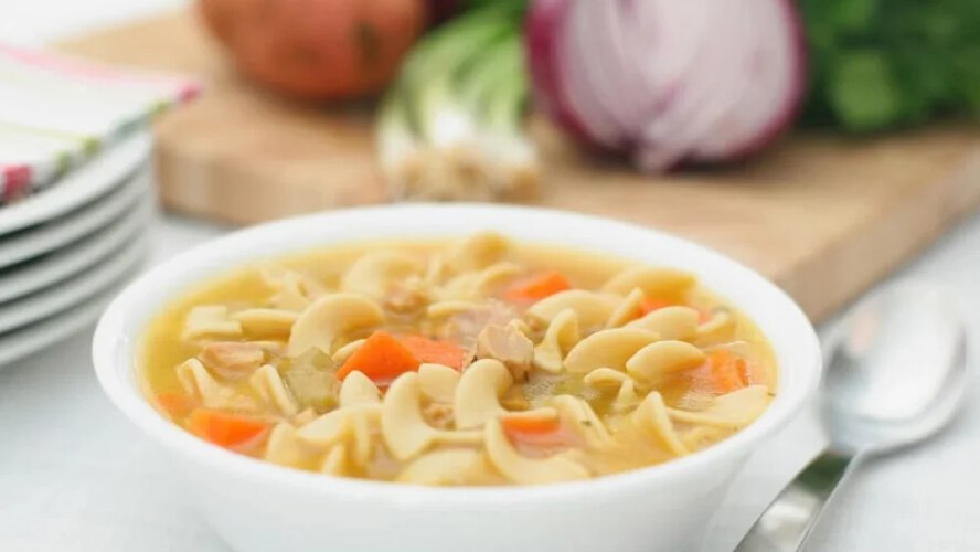 25 Wholesome Soup Recipes: Soups, Stews & Chilis